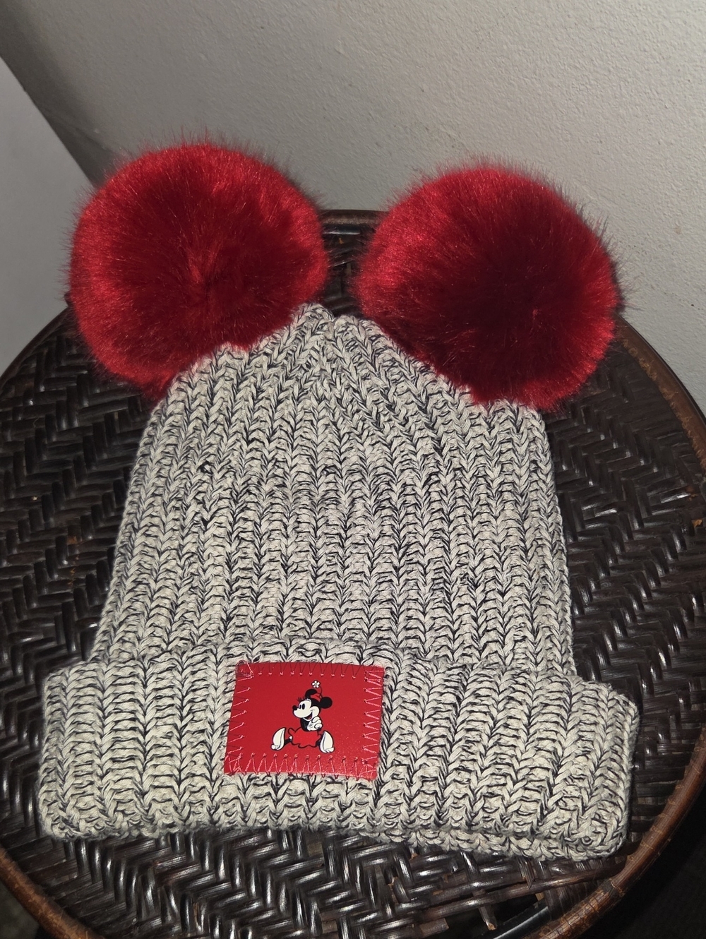 Disney X Love Your Melon Minnie Mouse Faux Fur Pom Pom Beanie Chunky Knit Red